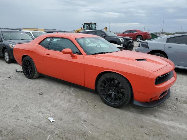 2C3CDZFJ9HH637910 - 2017 DODGE CHALLENGER R/T 392 ORANGE photo 4