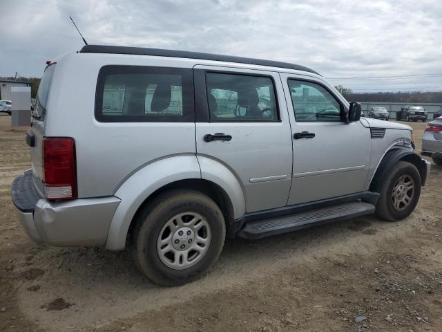 1D4PT2GK9BW534450 - 2011 DODGE NITRO SE SILVER photo 3