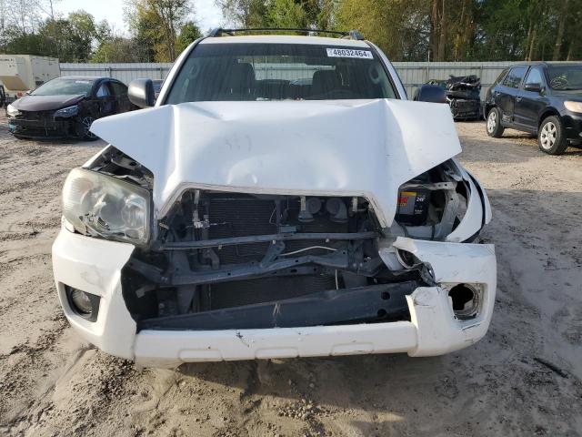 JTEZU14R168064807 - 2006 TOYOTA 4RUNNER SR5 WHITE photo 5