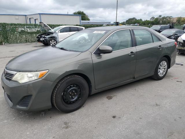 4T4BF1FK9ER374114 - 2014 TOYOTA CAMRY L GREEN photo 1
