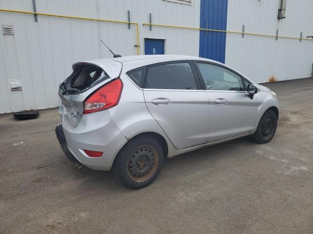 3FADP4FJ6BM218180 - 2011 FORD FIESTA SES SILVER photo 3