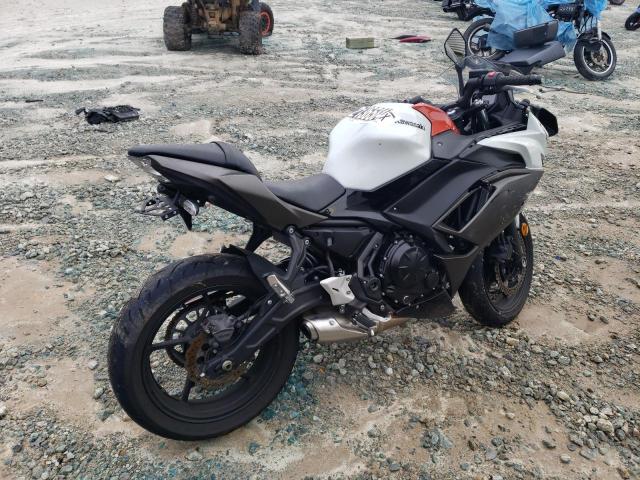 ML5EXER16PDA85310 - 2023 KAWASAKI EX650 R Екі түсті фото 4