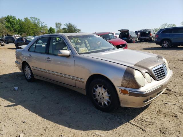 WDBJF65JXYA977450 - 2000 MERCEDES-BENZ E 320 GOLD photo 4