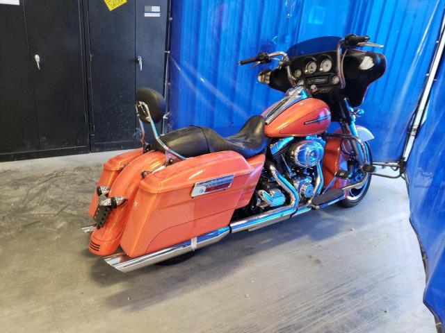 1HD1KBM11CB692693 - 2012 HARLEY-DAVIDSON FLHX STREET GLIDE ORANGE photo 4