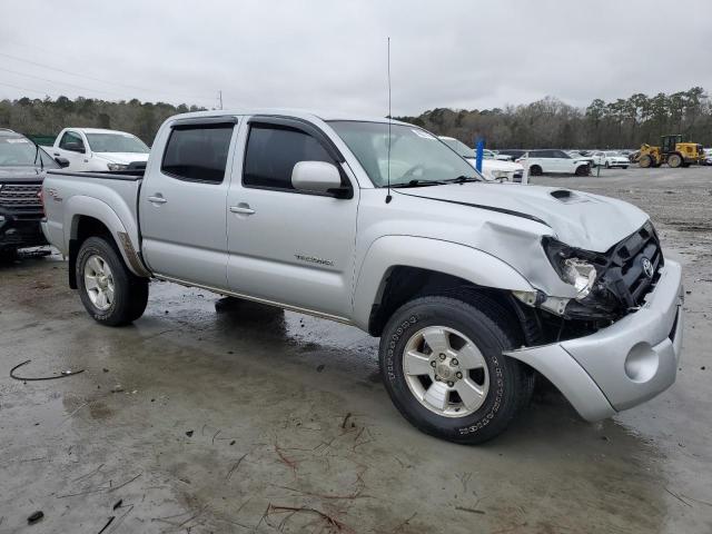 5TEJU62N08Z534955 - 2008 TOYOTA TACOMA DOUBLE CAB PRERUNNER SILVER photo 4