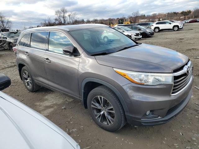 5TDJKRFH3GS275708 - 2016 TOYOTA HIGHLANDER XLE 灰色 照片 4