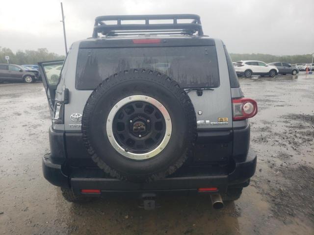 JTEBU4BFXDK157773 - 2013 TOYOTA FJ CRUISER GRAY photo 6