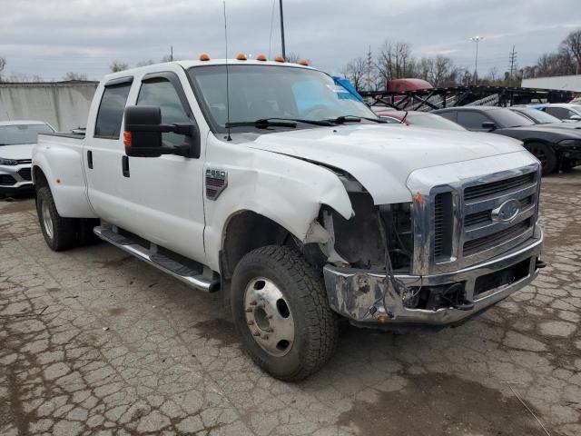 1FTWW33R28EB31143 - 2008 FORD F350 SUPER DUTY WHITE photo 4