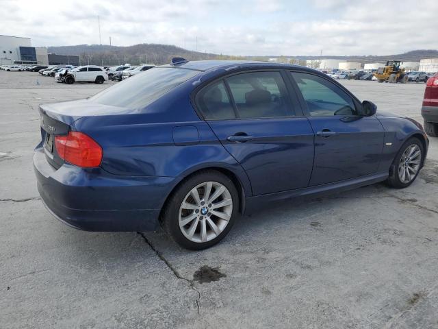 WBAPH7C53BA802155 - 2011 BMW 328 I BLUE photo 3