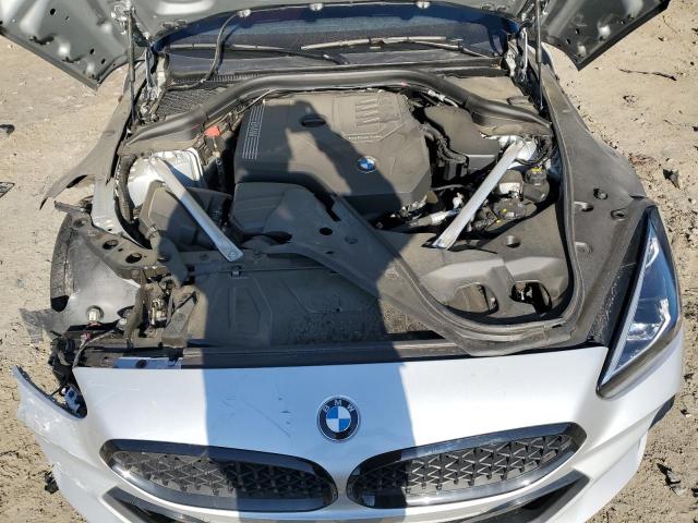 WBAHF3C03NWX99398 - 2022 BMW Z4 SDRIVE30I SILVER photo 11