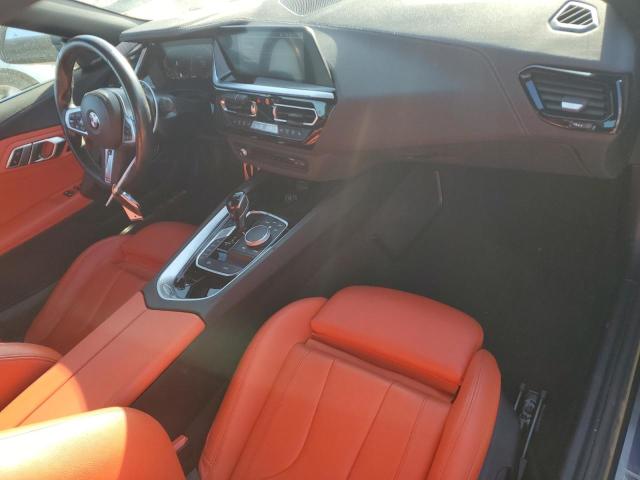 WBAHF3C03NWX99398 - 2022 BMW Z4 SDRIVE30I SILVER photo 8