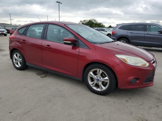 1FADP3K26DL279588 - 2013 FORD FOCUS SE MAROON photo 4