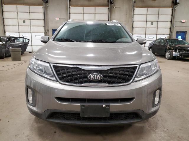 5XYKTCA67EG450153 - 2014 KIA SORENTO LX GRAY photo 5