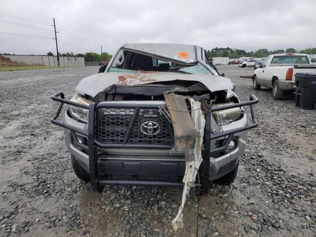 5TFCZ5AN4GX027827 - 2016 TOYOTA TACOMA DOUBLE CAB SILVER photo 5