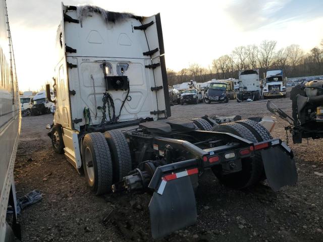 3AKJHPDV7LSMD5850 - 2020 FREIGHTLINER CASCADIA 1 WHITE photo 3