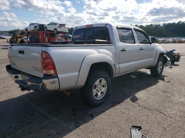 3TMJU62NX7M031087 - 2007 TOYOTA TACOMA DOUBLE CAB PRERUNNER SILVER photo 3