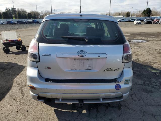 2T1KR32E65C362873 - 2005 TOYOTA COROLLA MA XR SILVER photo 6