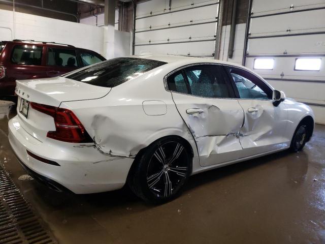 7JRA22TL3LG032809 - 2020 VOLVO S60 T6 INSCRIPTION WHITE photo 3