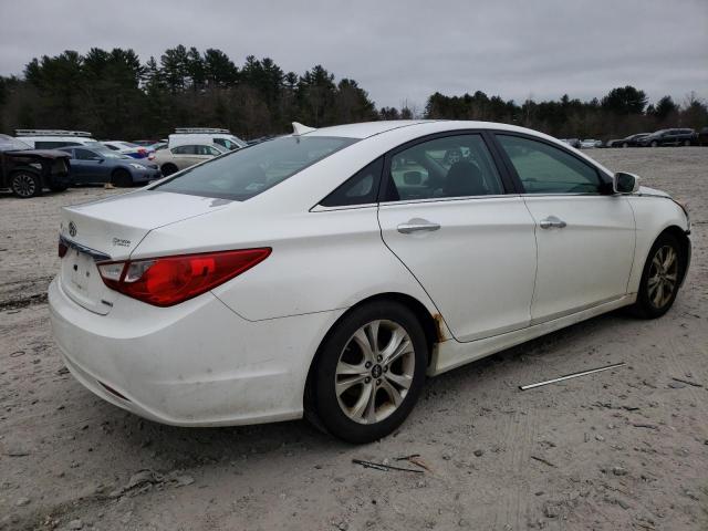 5NPEC4AC1BH007252 - 2011 HYUNDAI SONATA SE WHITE photo 3