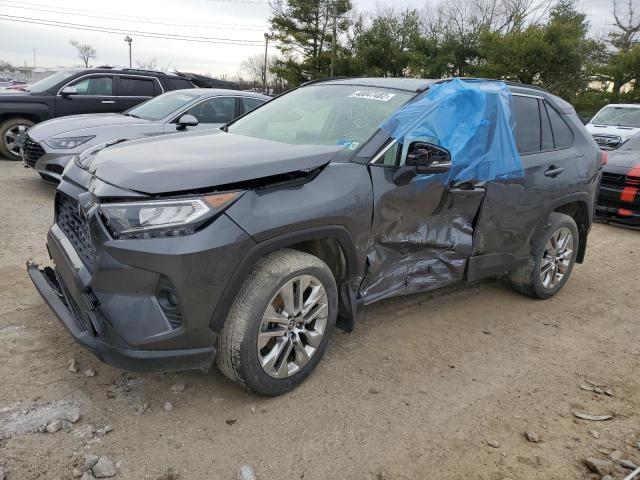 JTMA1RFV9MD070104 - 2021 TOYOTA RAV4 XLE PREMIUM GRAY photo 2