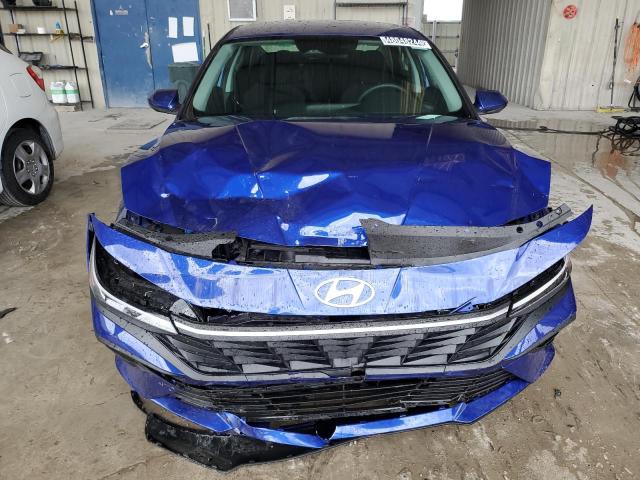 KMHLM4DGXRU691541 - 2024 HYUNDAI ELANTRA SEL BLUE photo 5