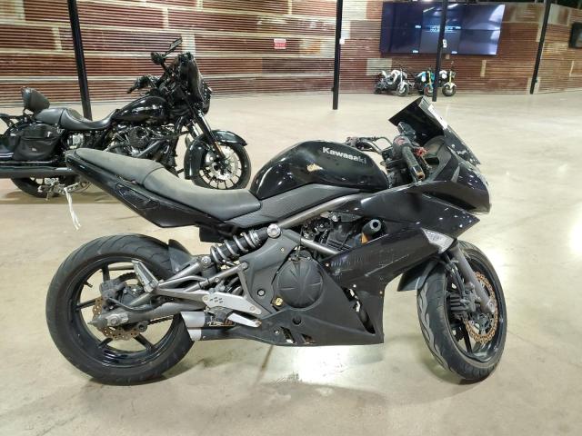 JKAEXEC189DA25542 - 2009 KAWASAKI EX650 C 黑色 照片 1