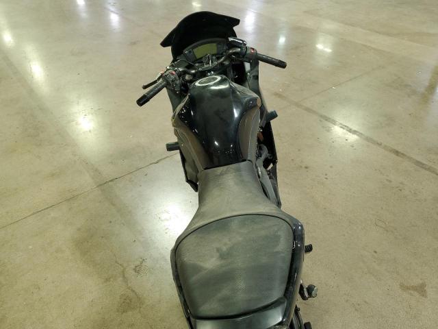 JKAEXEC189DA25542 - 2009 KAWASAKI EX650 C 黑色 照片 6