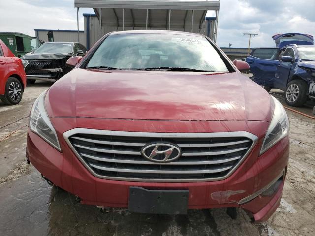 5NPE24AF3FH235675 - 2015 HYUNDAI SONATA SE RED photo 5