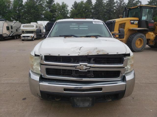 1GBJK34KX8E209356 - 2008 CHEVROLET SILVERADO K3500 WHITE photo 5