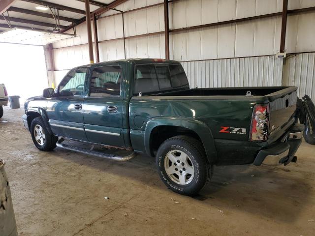 2GCEK13T451107317 - 2005 CHEVROLET SILVERADO K1500 GREEN photo 2