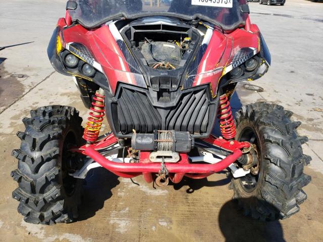 3JBPGAP21FJ000848 - 2015 CAN-AM MAVERICK 1000 R RED photo 9