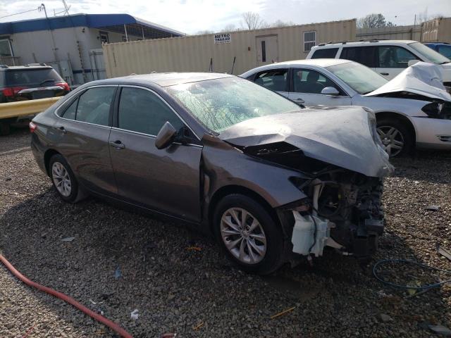4T4BF1FK8FR512856 - 2015 TOYOTA CAMRY LE GRAY photo 4