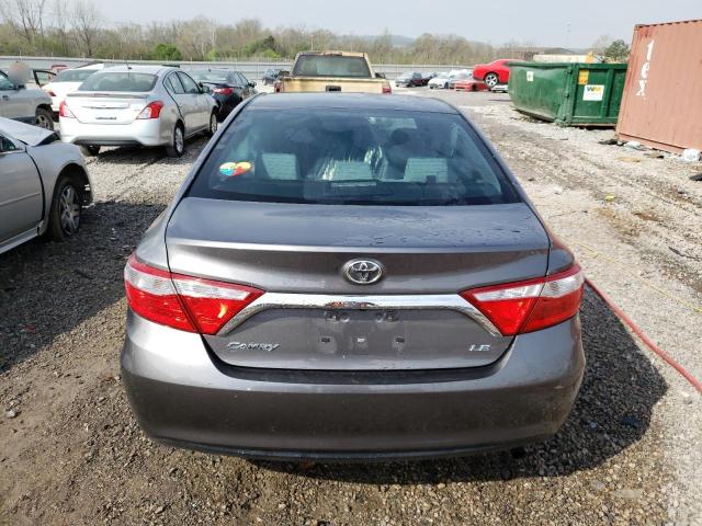 4T4BF1FK8FR512856 - 2015 TOYOTA CAMRY LE GRAY photo 6