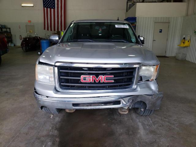 3GTP1VE03BG147557 - 2011 GMC SIERRA C1500 SLE SILVER photo 5