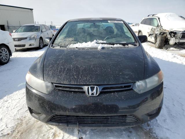 2HGFG12618H010381 - 2008 HONDA CIVIC LX BLACK photo 5