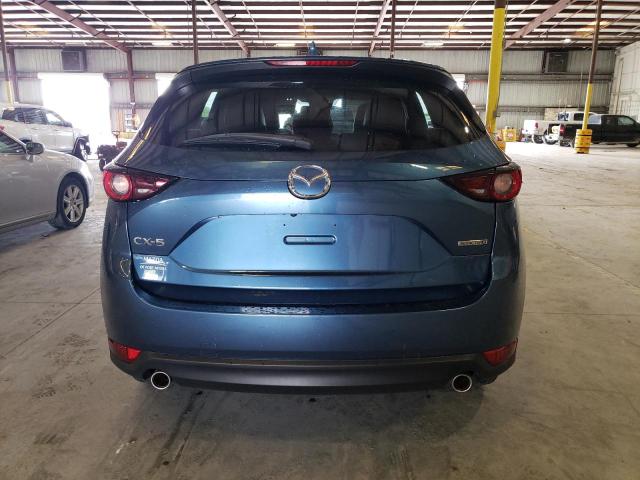 JM3KFACM9M0362417 - 2021 MAZDA CX-5 TOURING BLUE photo 6