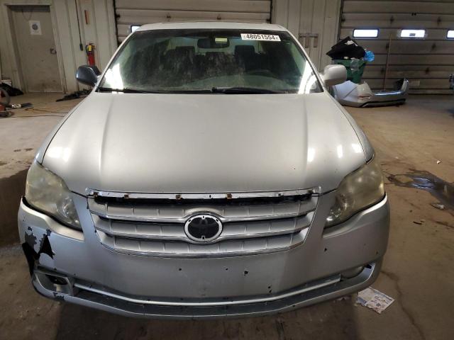 4T1BK36B27U172686 - 2007 TOYOTA AVALON XL SILVER photo 5