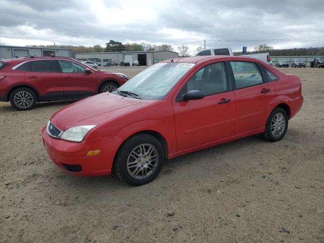 1FAFP34N75W252058 - 2005 FORD FOCUS ZX4 RED photo 1