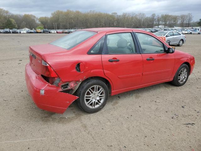 1FAFP34N75W252058 - 2005 FORD FOCUS ZX4 RED photo 3