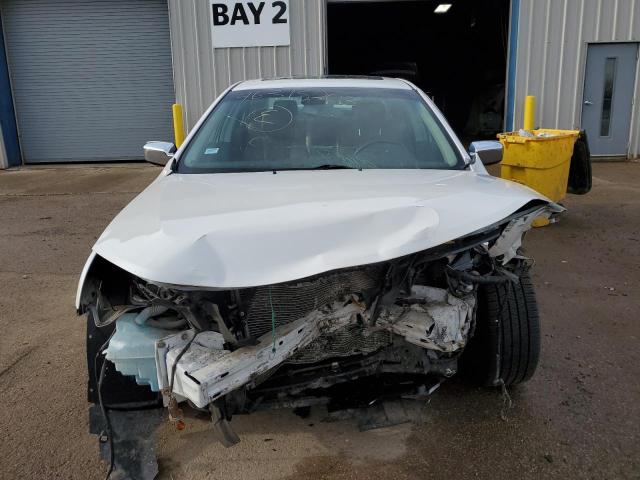 3FAHP0JA7CR223717 - 2012 FORD FUSION 4D SEL WHITE photo 5