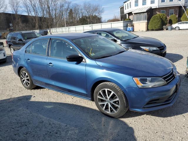 3VWB67AJ4GM409789 - 2016 VOLKSWAGEN JETTA SE BLUE photo 4