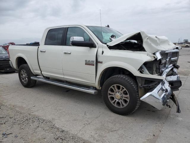 3C6UR5FJ3JG250230 - 2018 RAM 2500 LARAMIE WHITE photo 4