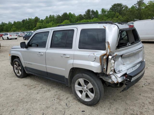 1C4NJPFA1DD260644 - 2013 JEEP PATRIOT LATITUDE GRAY photo 2