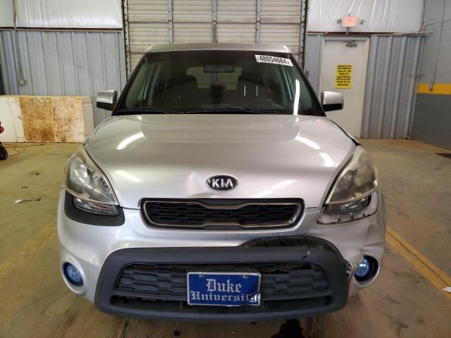 KNDJT2A54D7484124 - 2013 KIA SOUL SILVER photo 5