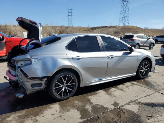 4T1G11AK1PU720925 - 2023 TOYOTA CAMRY SE NIGHT SHADE SILVER photo 3