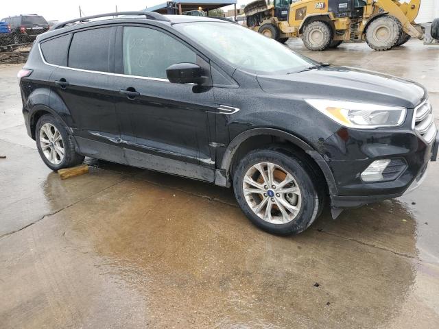 1FMCU9GD1JUD38978 - 2018 FORD ESCAPE SE BLACK photo 4