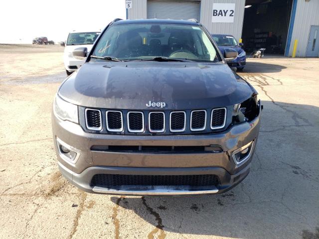 3C4NJDCB1JT399402 - 2018 JEEP COMPASS LIMITED GRAY photo 5