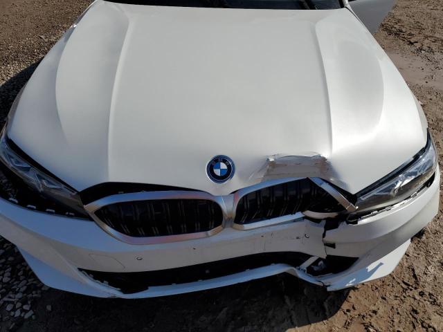 3MW39FS01P8D08942 - 2023 BMW 330XE თეთრი ფოტო 11