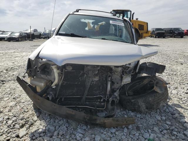 JN8DR09X02W657831 - 2002 NISSAN PATHFINDER LE 银色 照片 5