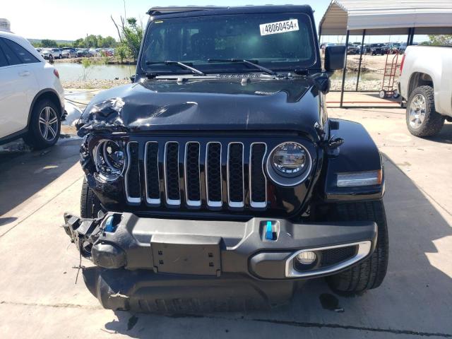 1C4JJXP67NW278645 - 2022 JEEP WRANGLER U SAHARA 4XE BLACK photo 5